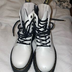 Jadon dr martens